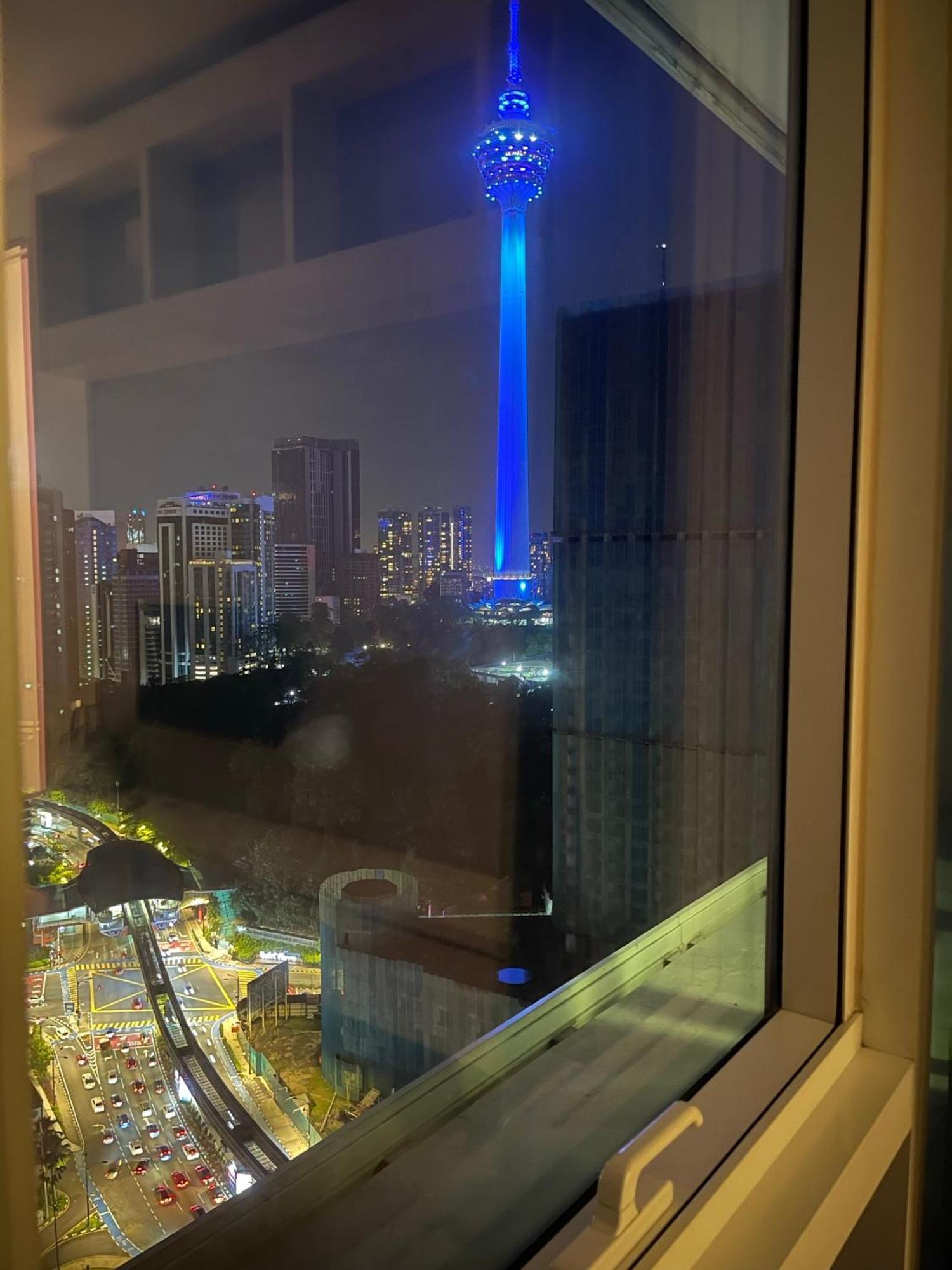 The Platinum Klcc By Infinity Pool Leilighet Kuala Lumpur Rom bilde