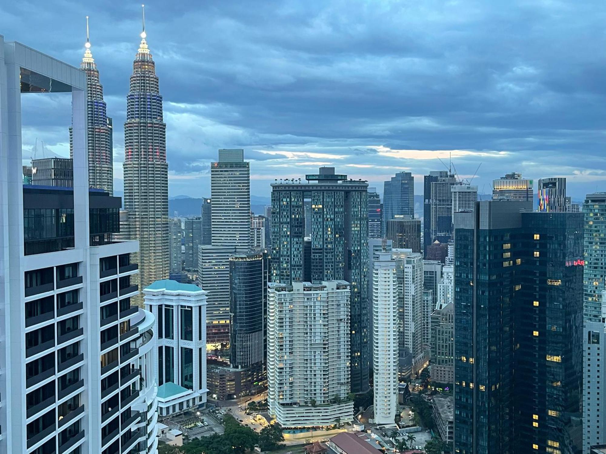 The Platinum Klcc By Infinity Pool Leilighet Kuala Lumpur Eksteriør bilde
